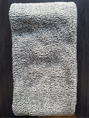 Cozy Sherpa Scarf in Heather Gray